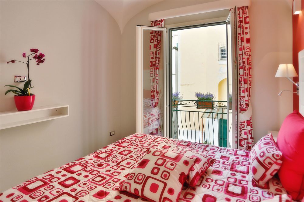 Amalfi Apartments Design Centro Storico Exterior foto